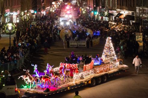 Portsmouth Illuminated Holiday Parade (Image: David J. Murray/ClearEyePhoto.com)