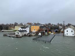 Portsmouth South End flooding during winter storm.