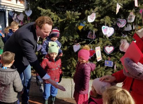 Mayor McEachern and "Tree of Love"